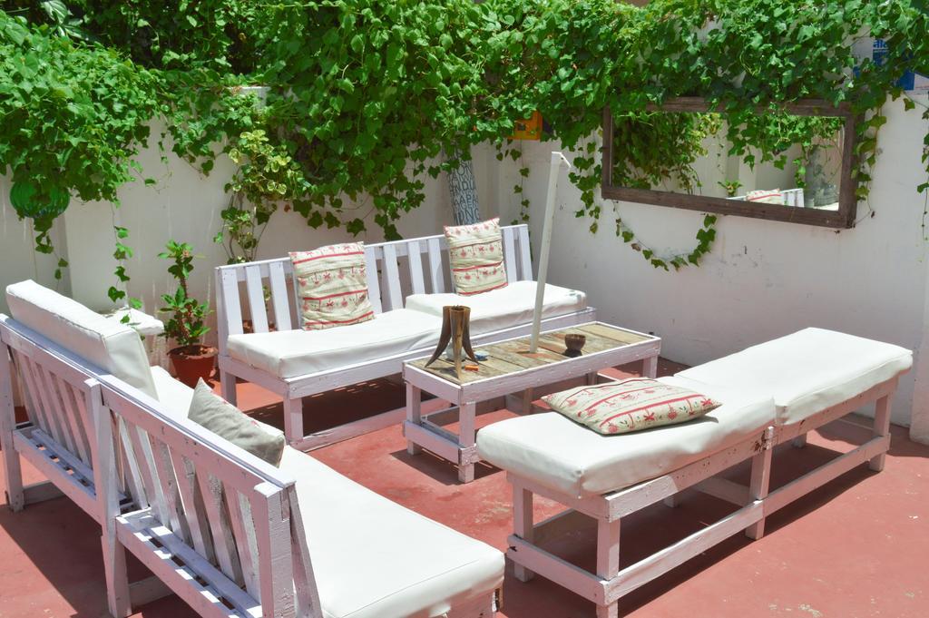 La Maison Blanche Hotel Pondicherry Exterior photo
